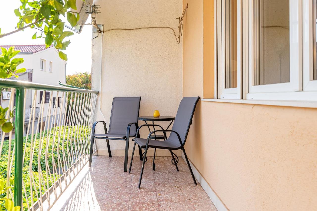 Luno Apartment *