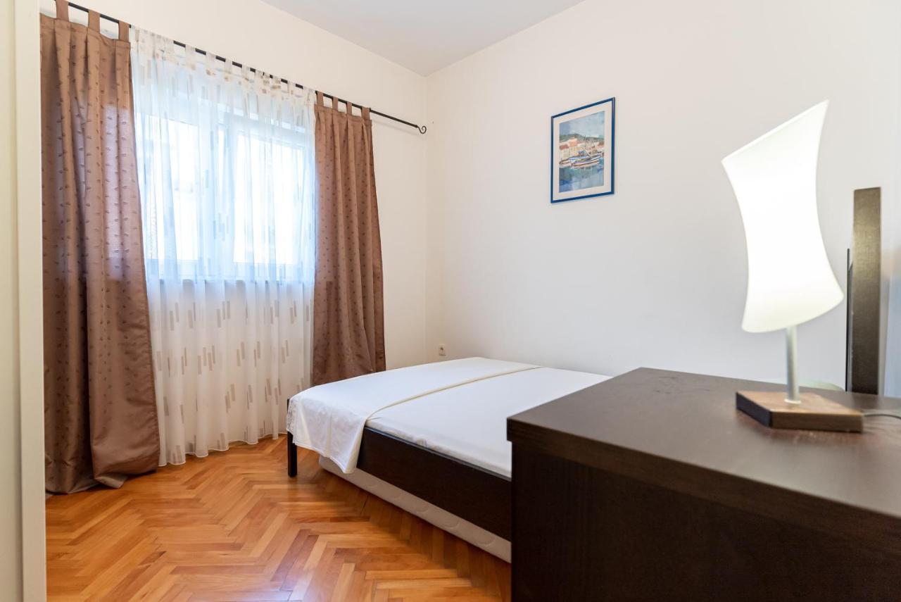 Luno Apartment